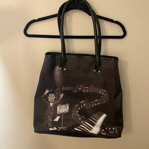 Musical Shoulder Tote Maestro Tripping on Piano Sheet Music, Galleria D13 W4 L15